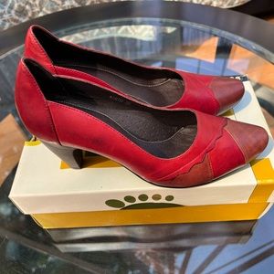 Red Comfort Pumps by Spring Step Size 8.5